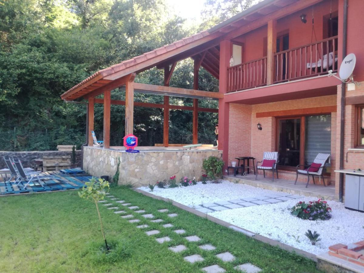 La Casa Malvarrosa Ampuero Exterior foto
