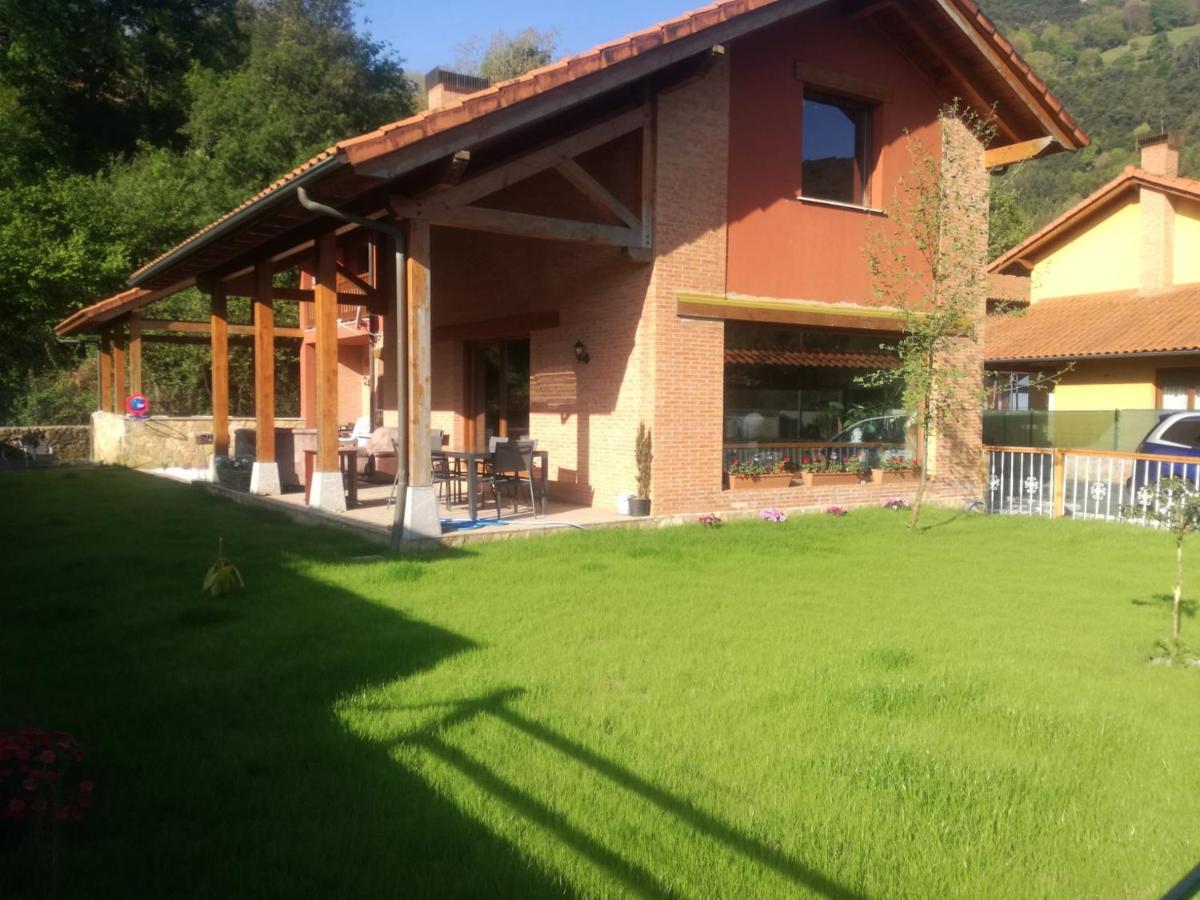 La Casa Malvarrosa Ampuero Exterior foto